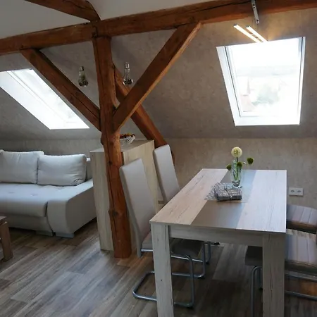 דירה Aussergewoehnliche Dachgeschosswohnung Monteure Herzlich Willkommen, Kostenloses Wlan, Kostenlose Parkplaetze Königslutter am Elm