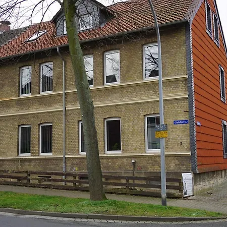 Lägenhet Aussergewoehnliche Dachgeschosswohnung Monteure Herzlich Willkommen, Kostenloses Wlan, Kostenlose Parkplaetze *